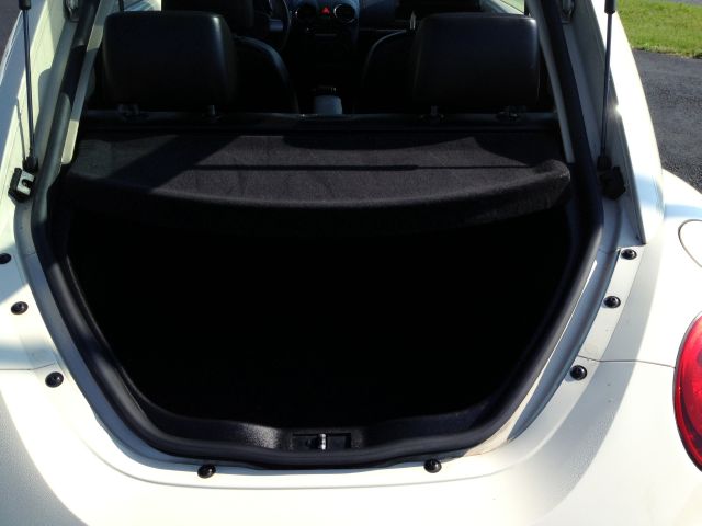 Volkswagen New Beetle 2006 photo 2