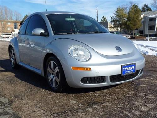 Volkswagen New Beetle 2006 photo 2