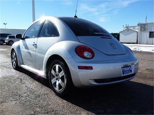 Volkswagen New Beetle 2006 photo 4