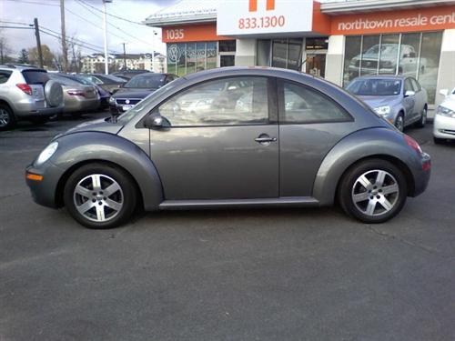 Volkswagen New Beetle 2006 photo 4