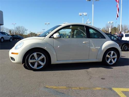Volkswagen New Beetle 2006 photo 5