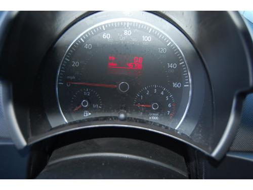 Volkswagen New Beetle 2006 photo 3