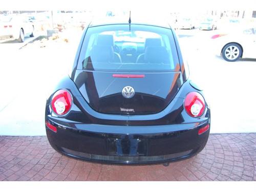 Volkswagen New Beetle 2006 photo 5