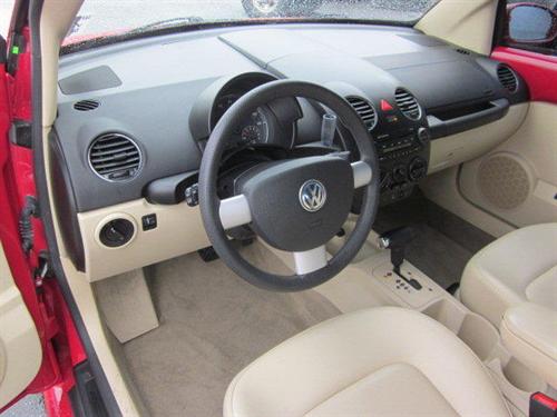 Volkswagen New Beetle 2006 photo 5