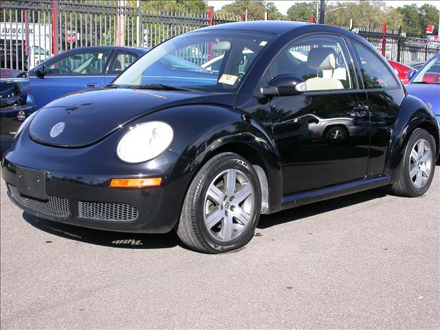 Volkswagen New Beetle GS-R Hatchback