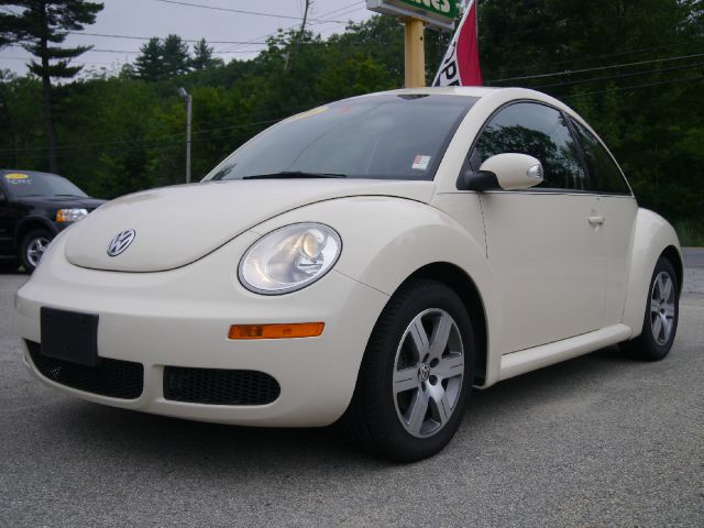 Volkswagen New Beetle 2006 photo 4