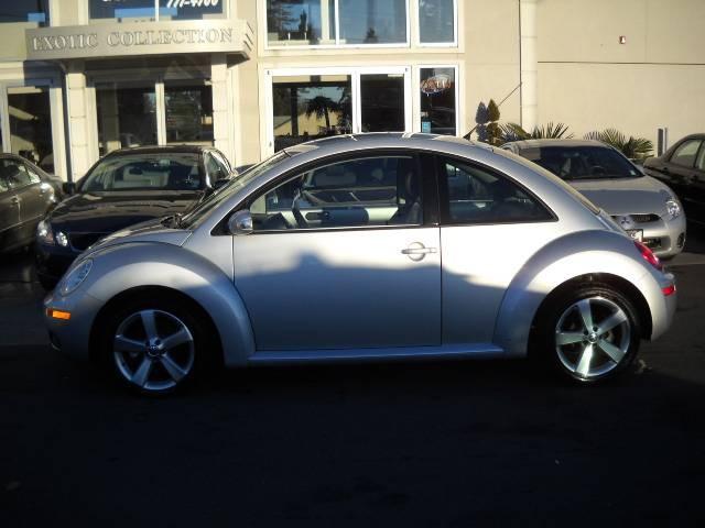 Volkswagen New Beetle 2006 photo 3