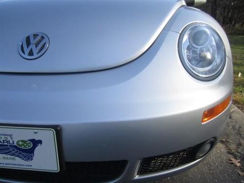 Volkswagen New Beetle 2006 photo 4
