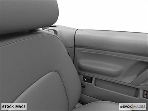 Volkswagen New Beetle 2006 photo 1