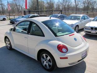 Volkswagen New Beetle 2006 photo 2