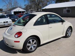 Volkswagen New Beetle 2006 photo 4
