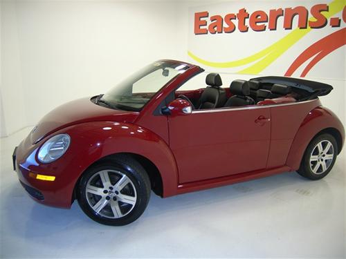 Volkswagen New Beetle 2006 photo 4