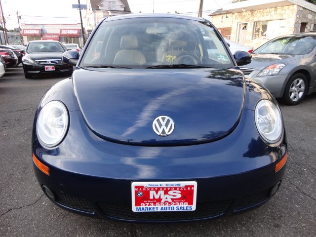 Volkswagen New Beetle 2006 photo 0