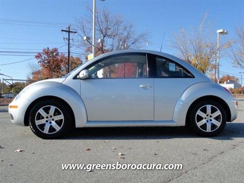 Volkswagen New Beetle 2006 photo 1