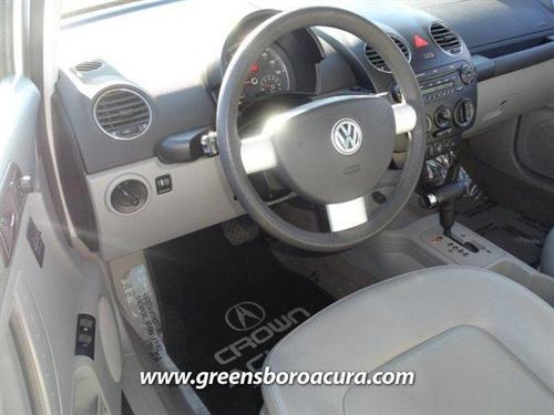 Volkswagen New Beetle 2006 photo 4