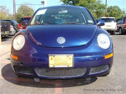 Volkswagen New Beetle 2006 photo 2