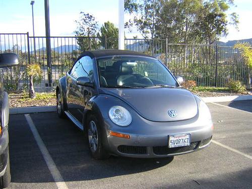 Volkswagen New Beetle 2006 photo 3