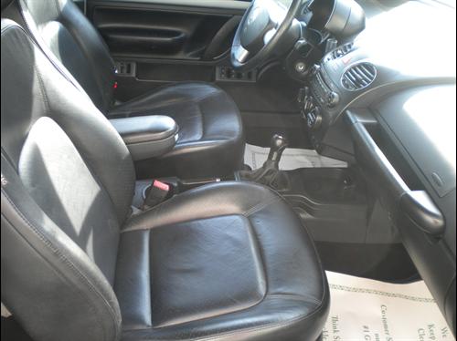 Volkswagen New Beetle 2006 photo 5