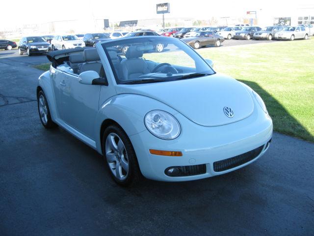 Volkswagen New Beetle 2006 photo 5