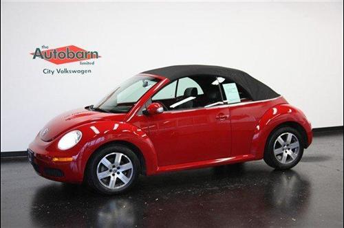 Volkswagen New Beetle 2006 photo 2