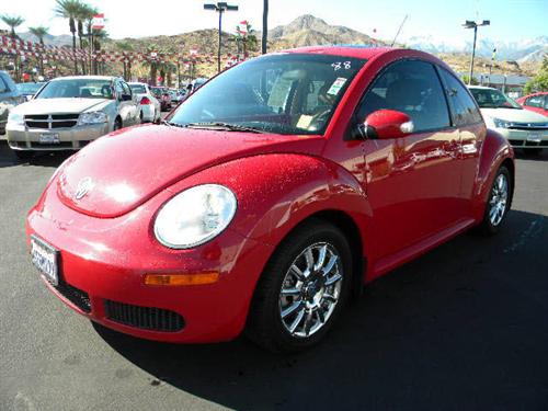 Volkswagen New Beetle 2006 photo 1