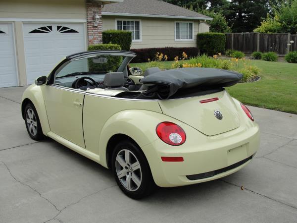 Volkswagen New Beetle 2006 photo 1