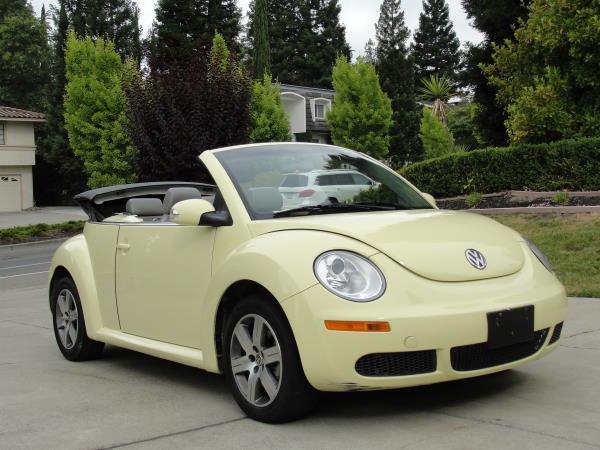 Volkswagen New Beetle 2006 photo 4