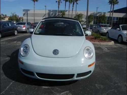 Volkswagen New Beetle 2006 photo 1
