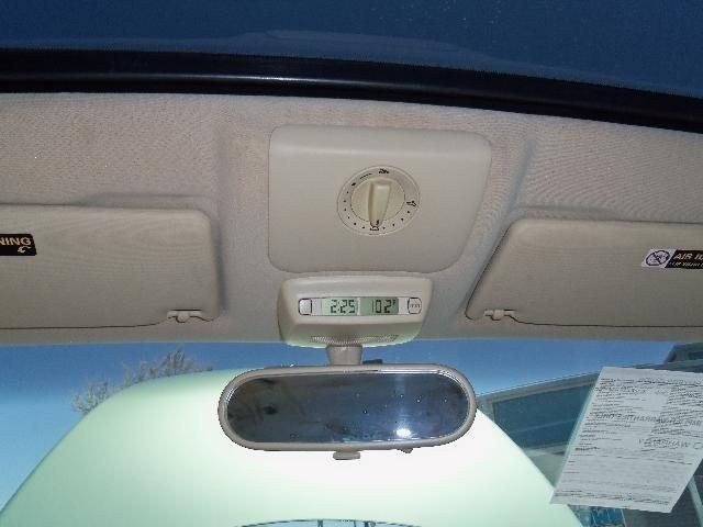 Volkswagen New Beetle 2006 photo 1