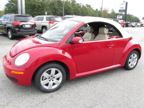 Volkswagen New Beetle 2007 photo 1