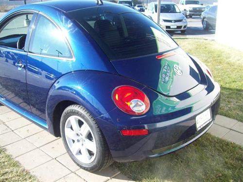 Volkswagen New Beetle 2007 photo 4