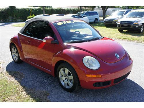 Volkswagen New Beetle 2007 photo 5