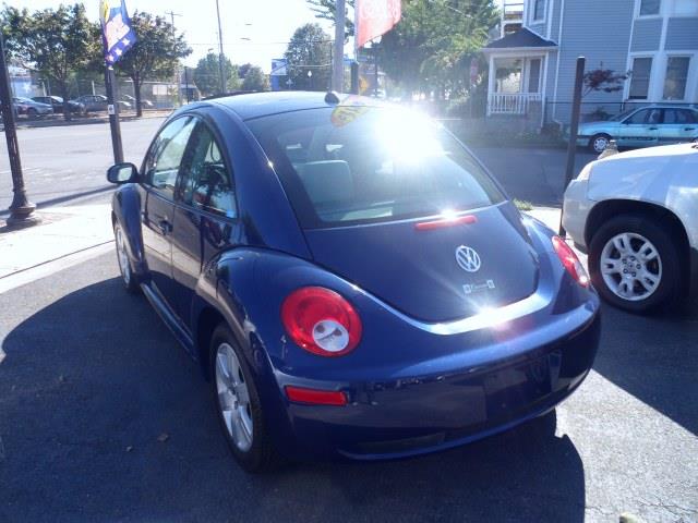 Volkswagen New Beetle 2007 photo 2