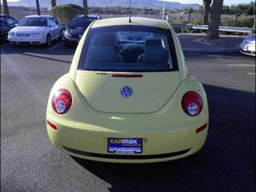 Volkswagen New Beetle 2007 photo 3