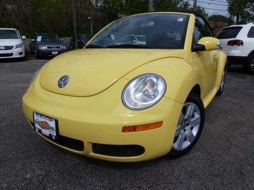 Volkswagen New Beetle 2007 photo 1