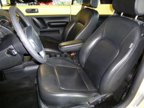 Volkswagen New Beetle 2007 photo 4