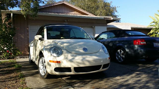 Volkswagen New Beetle 2007 photo 1