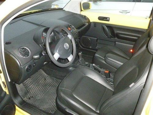 Volkswagen New Beetle 2007 photo 1