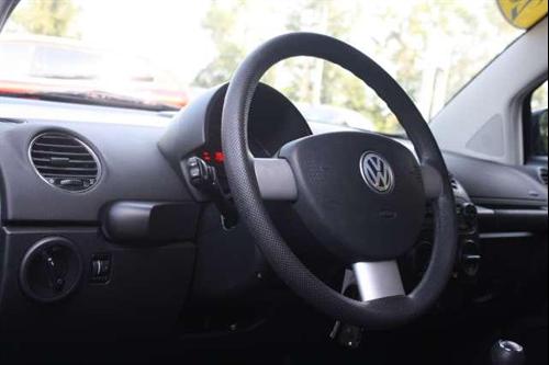 Volkswagen New Beetle 2007 photo 1