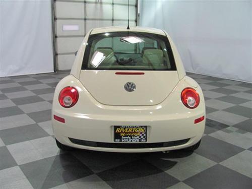 Volkswagen New Beetle 2007 photo 4