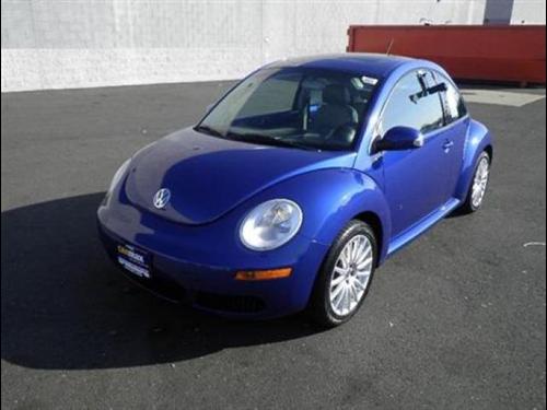Volkswagen New Beetle 2007 photo 1