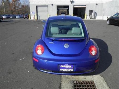 Volkswagen New Beetle 2007 photo 4