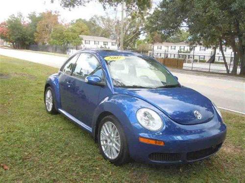 Volkswagen New Beetle 2007 photo 1