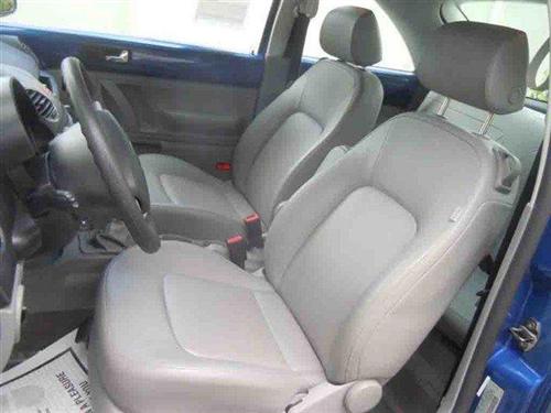 Volkswagen New Beetle 2007 photo 5