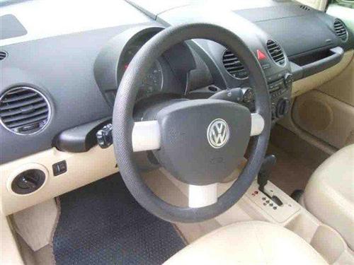 Volkswagen New Beetle 2007 photo 4
