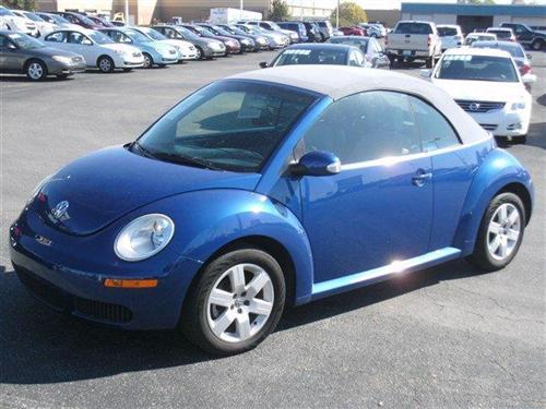 Volkswagen New Beetle 2007 photo 1