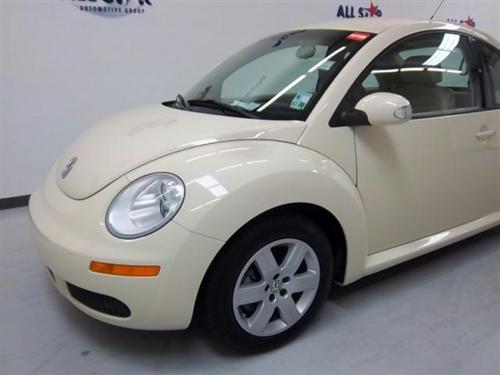 Volkswagen New Beetle 2007 photo 2
