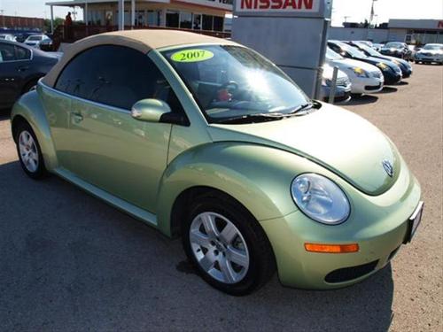 Volkswagen New Beetle 2007 photo 1