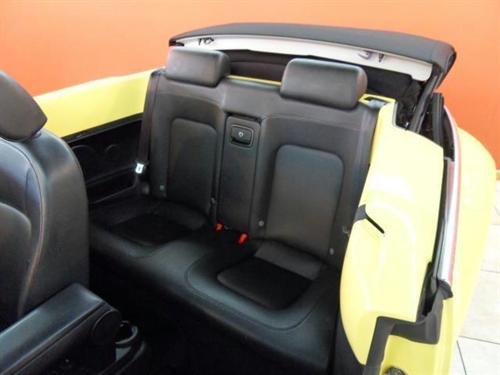 Volkswagen New Beetle 2007 photo 4