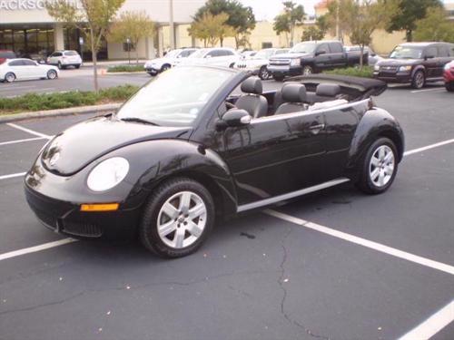 Volkswagen New Beetle 2007 photo 3